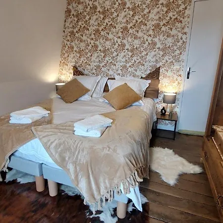 8 Pers Avec Jacuzzi Et Jardin Aurillac Arpajon-sur-Cere