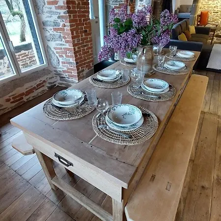 8 Pers Avec Et Jardin Proximite Aurillac