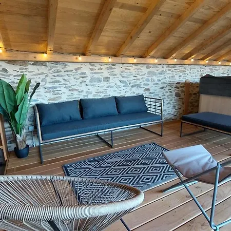 8 Pers Avec Et Jardin Proximite Aurillac *