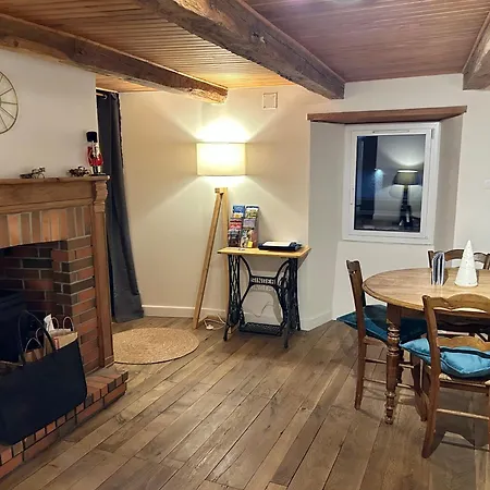 8 Pers Avec Et Jardin Proximite Aurillac