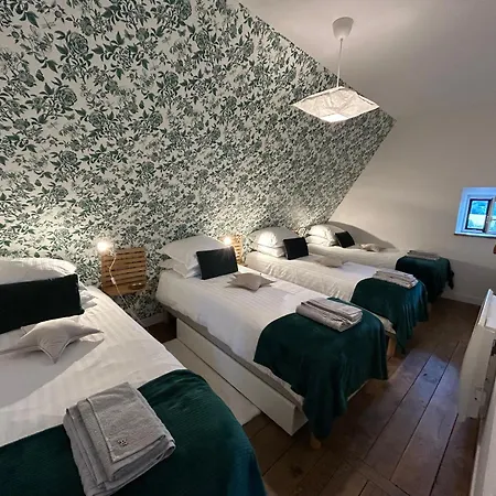 8 Pers Avec Et Jardin Proximite Aurillac Casa de Férias Arpajon-sur-Cere