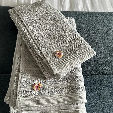 8 Pers Avec Et Jardin Proximite Aurillac